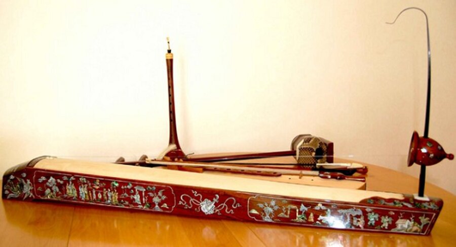 Vận chuyển đàn bầu từ Việt Nam sang Đức: An toàn - Nhanh chóng - Đảm bảo